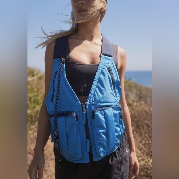 Free People Jackets & Blazers - SOLD NWOT Free People Movement Outdoor Hiking Running Utility Vest OS